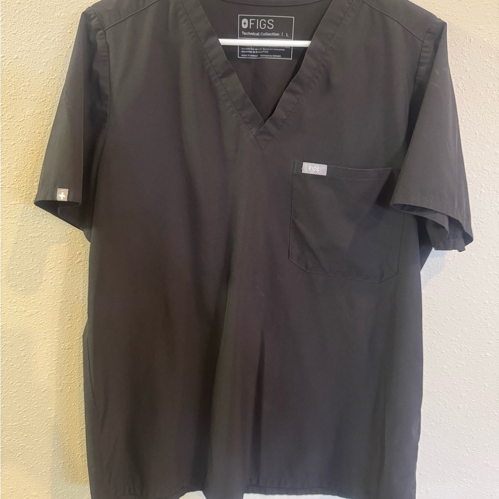 Figs Black Scrub Top